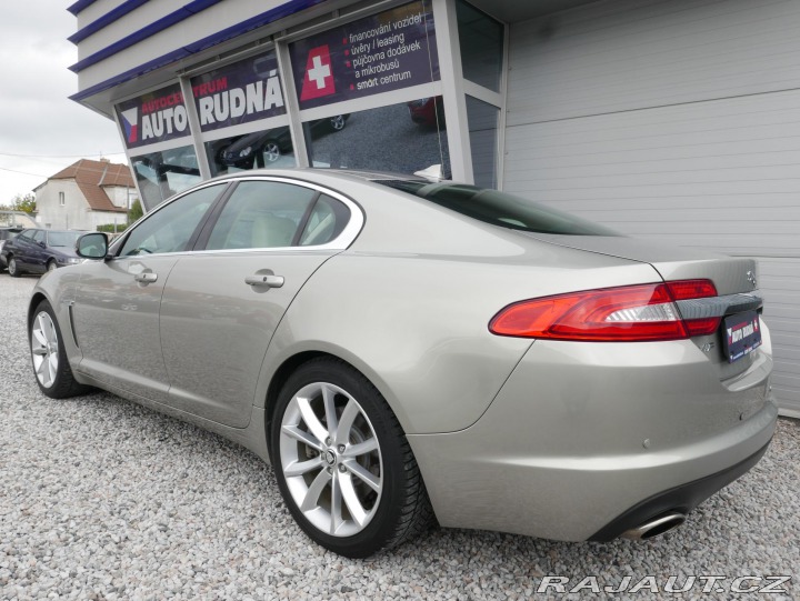Jaguar XF 3,0 V6 AWD Automat REZERV 2013