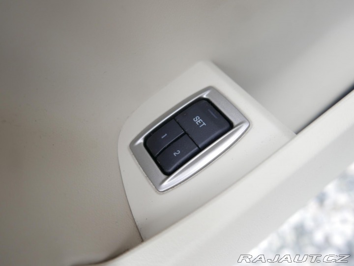 Jaguar XF 3,0 V6 S/C AWD Automat 2013