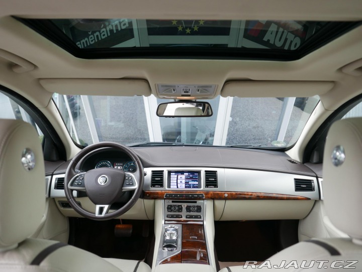 Jaguar XF 3,0 V6 S/C AWD Automat 2013