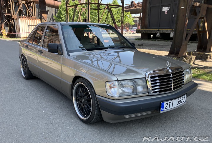 Mercedes-Benz 190  1991