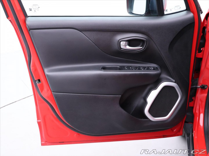 Jeep Renegade 2,0 MJT 103kW Aut. CZ 4X4 2015