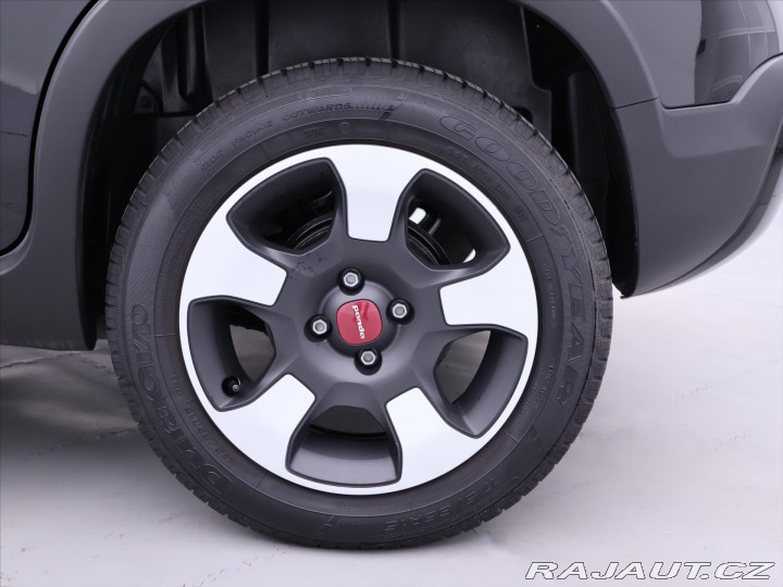 Fiat Panda 1,0 i Hybrid Cross Klima 2023