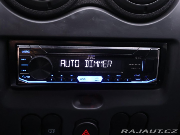 Dacia Duster 1,6 16V 77kW Serv.kn. Taž 2011