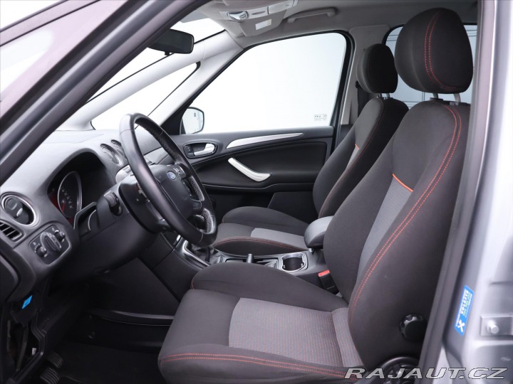 Ford S-MAX 2,0 TDCi 103kW Klima Navi 2015