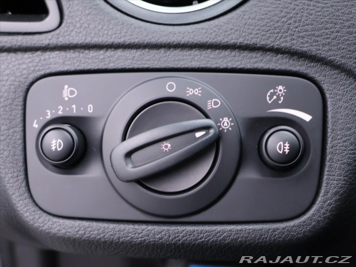 Ford S-MAX 2,0 TDCi 103kW Klima Navi 2015
