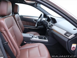Mercedes-Benz E 3,5 350 4MATIC 200kW Avan 2010
