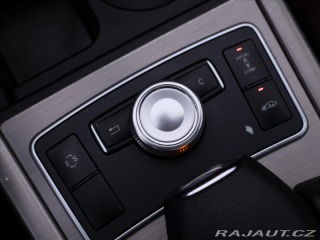 Mercedes-Benz E 3,5 350 4MATIC 200kW Avan 2010