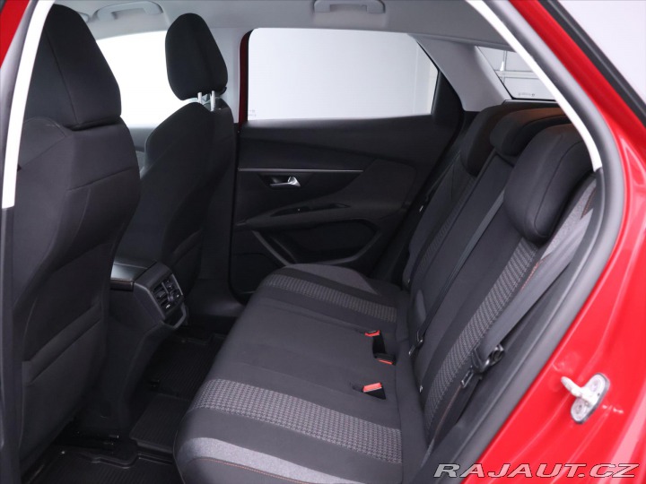 Peugeot 3008 1,6 HDI 88kW Navi Virtuál 2018