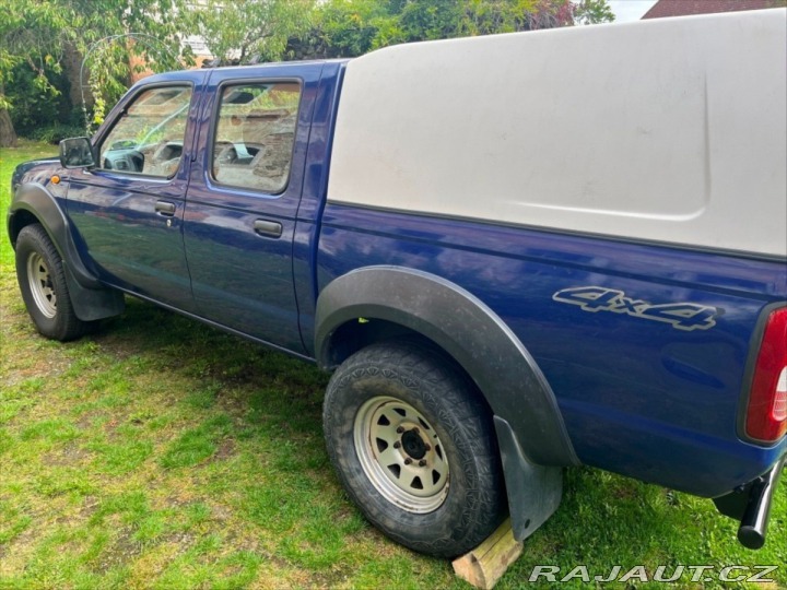 Nissan Navara 2,5   pick up 2005