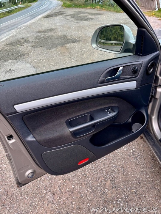 Škoda Octavia 1,6 2 2010