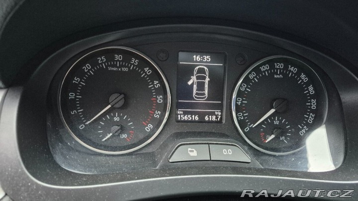 Škoda Rapid 1,6 tdi. Nová STK - čtě 2013