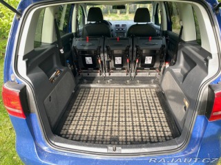 Volkswagen Touran 2,0   manuál, TDi 103 kW, 2011
