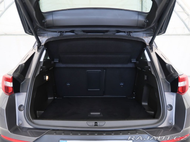 Opel Grandland X 1.2TURBO,96kW,ECOTEC,MAN6 2017