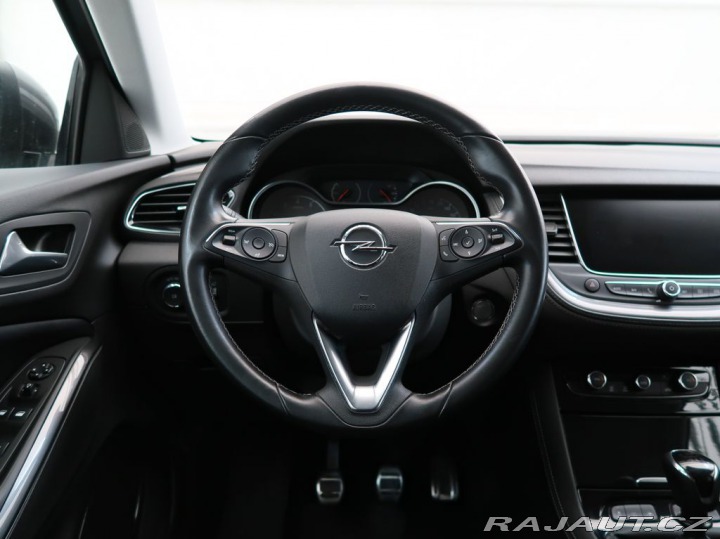 Opel Grandland X 1.2TURBO,96kW,ECOTEC,MAN6 2017