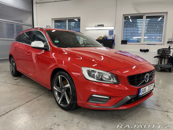 Volvo V60 D4 R-design 2015