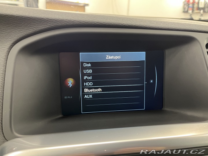 Volvo V60 D4 R-design 2015