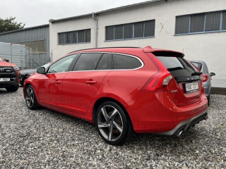 Volvo V60 D4 R-design 2015