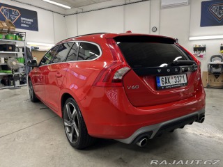 Volvo V60 D4 R-design 2015