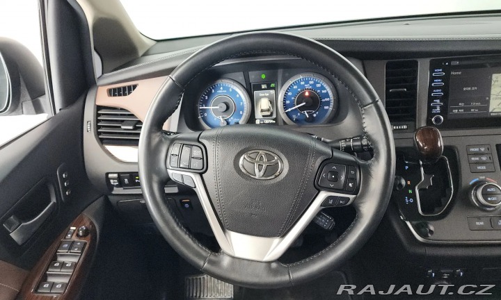 Toyota Ostatní modely SIENNA LIMITED AWD 2018