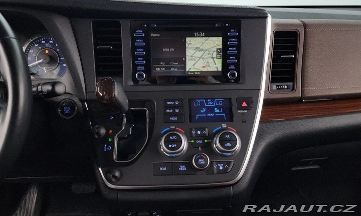 Toyota Ostatní modely SIENNA LIMITED AWD 2018