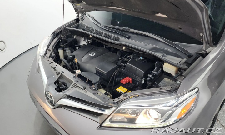 Toyota Ostatní modely SIENNA LIMITED AWD 2018