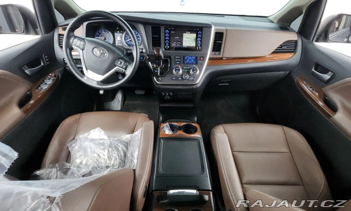 Toyota Ostatní modely SIENNA LIMITED AWD 2018