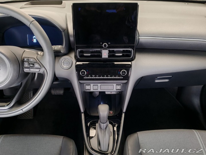 Toyota Yaris Cross 1,5 Hybrid e-CVT 130k 4x4 2025