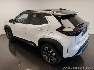 Toyota Yaris Cross 1,5 Hybrid e-CVT 130k 4x4 2025