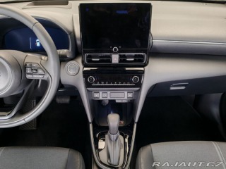 Toyota Yaris Cross 1,5 Hybrid e-CVT 130k 4x4 2025