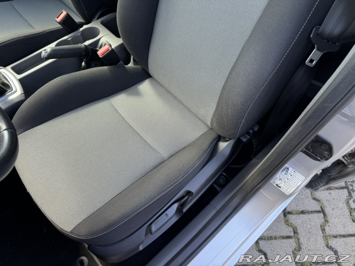 Ford Focus 1,4 59 KW KM 1.MAJ 2010