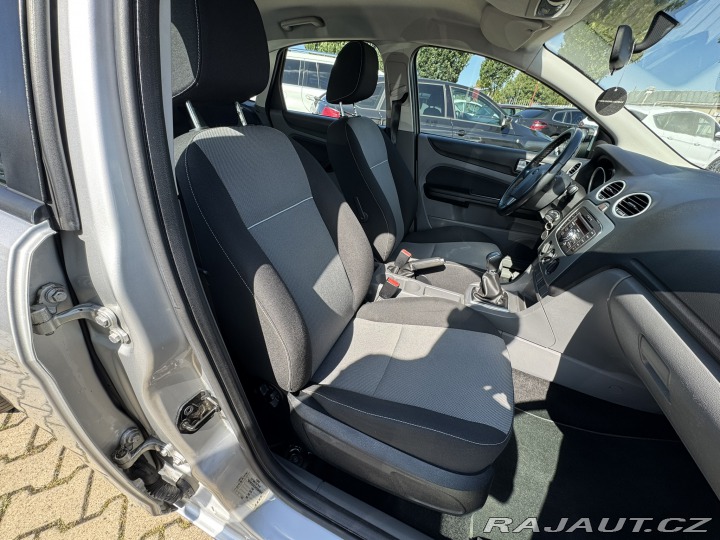 Ford Focus 1,4 59 KW KM 1.MAJ 2010