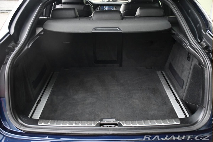 BMW X6 xDrive40d M-SPORT TAŽNÉ Č 2014
