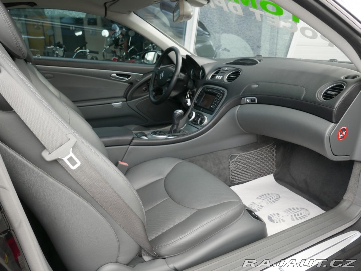 Mercedes-Benz SL 350 180kW Navi Automat 2003
