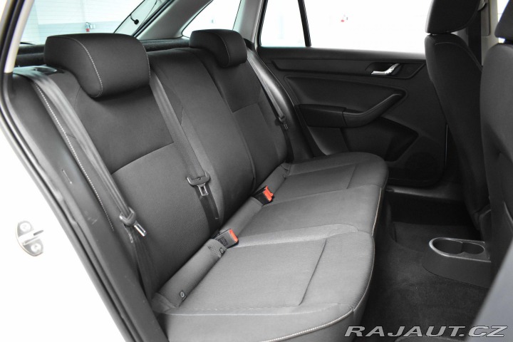 Škoda Rapid 1.4 TDI DSG*KESSY*AUT.KLI 2016