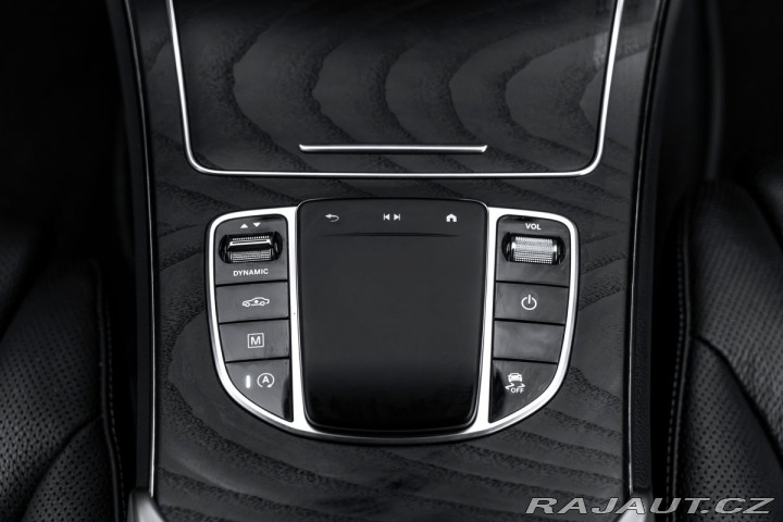 Mercedes-Benz GLC d 4M Vzduch HUD Nezávislé 1800