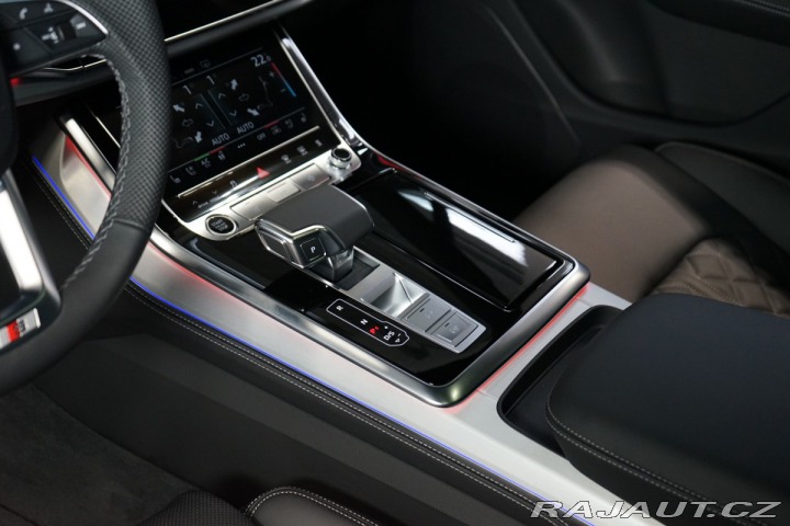 Audi Q7 50 TDI*S-LINE*TAŽNÉ*OLED* 2025