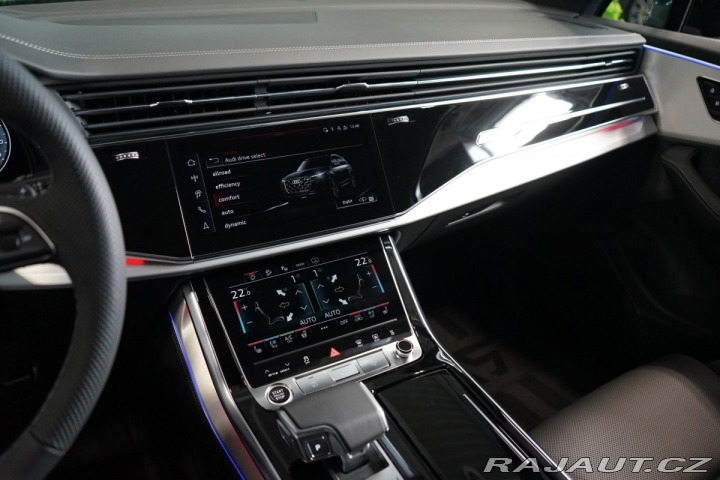 Audi Q7 50 TDI*S-LINE*TAŽNÉ*OLED* 2025