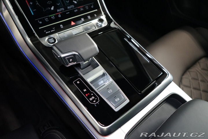 Audi Q7 50 TDI*S-LINE*TAŽNÉ*OLED* 2025