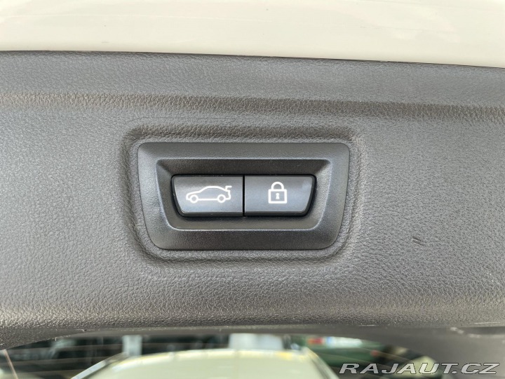 BMW 3 320d xDrive*M-SPORT*REZER 2020