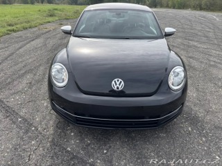 Volkswagen Beetle  2011