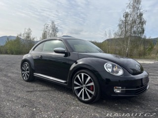 Volkswagen Beetle  2011