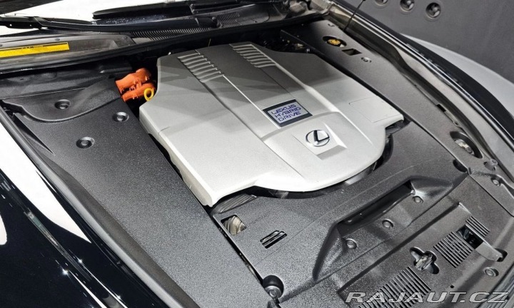 Lexus LS 600h L Ottoman 2016
