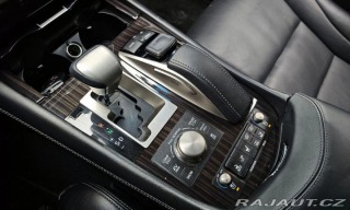 Lexus LS 600h L Ottoman 2016