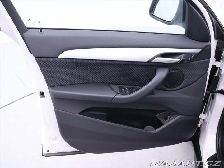 BMW X1 2,0 20i 131kW Aut. xDrive 2022