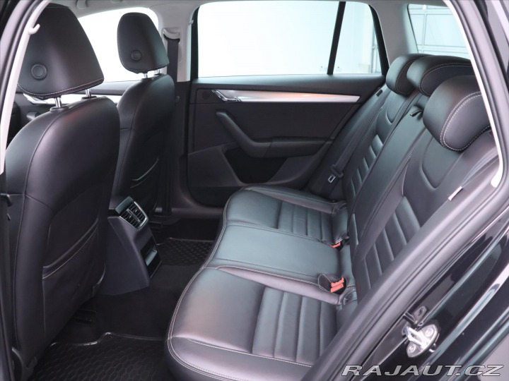 Škoda Octavia 1,6 TDi 77kW Elegance Kůž 2014