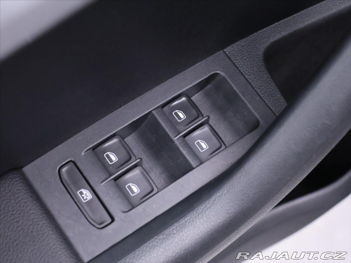 Škoda Octavia 1,6 TDi 77kW Elegance Kůž 2014