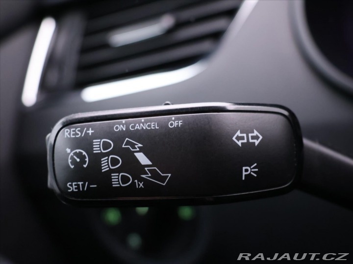 Škoda Octavia 1,6 TDi 77kW Elegance Kůž 2014