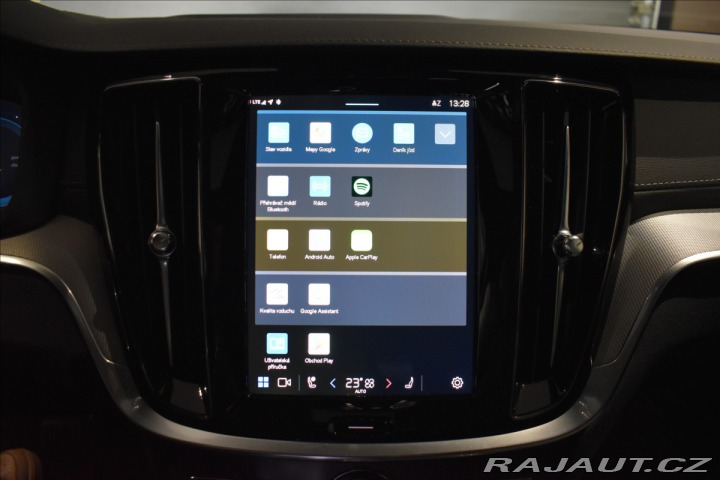 Volvo V60 2,0 T6 AWD Ultra Pano,Hea 2025