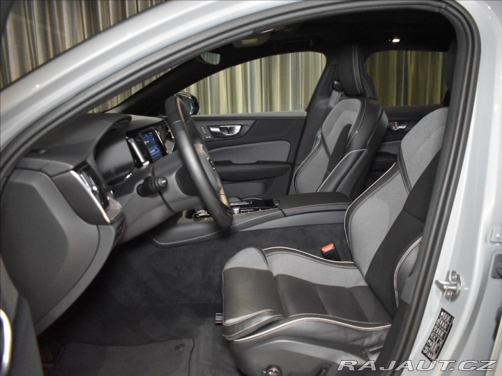 Volvo V60 2,0 T6 AWD Ultra Pano,Hea 2025