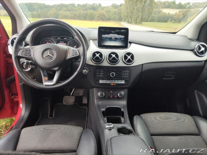 Mercedes-Benz B 1,5 B 180 CDI 80kW AUTO 2016